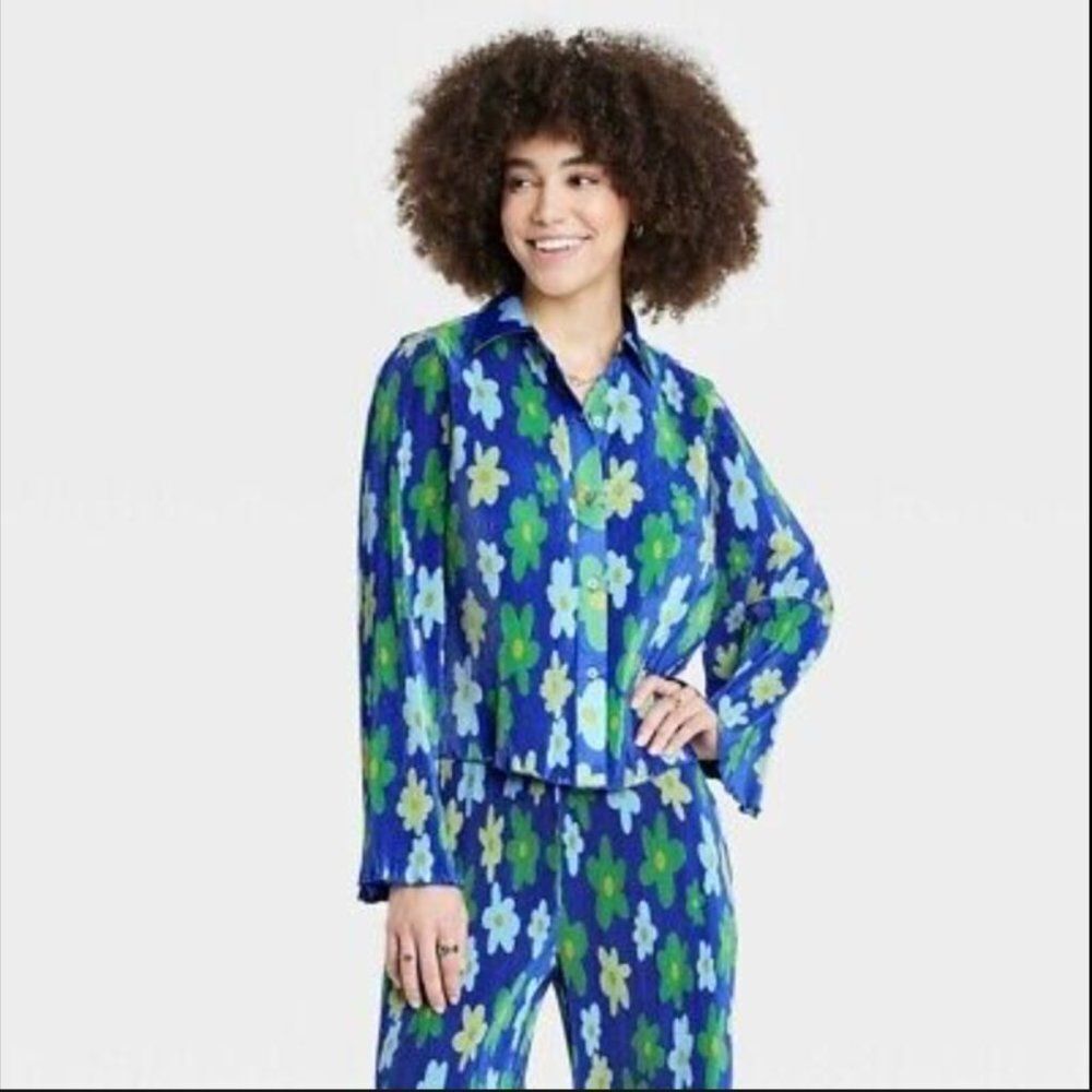 Target Blue and Green Floral Blouse